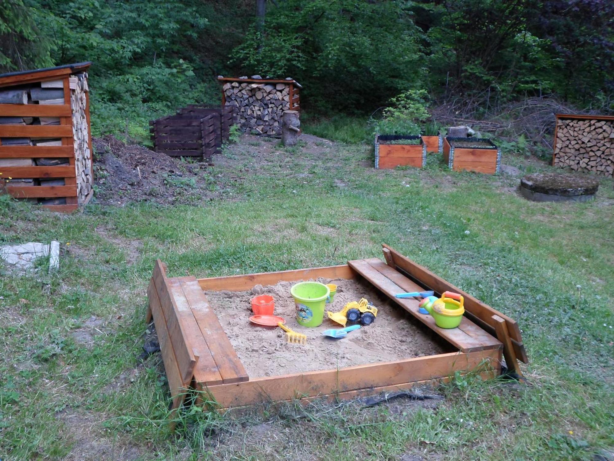 Chata U skřítka Valasska Bystrice Exterior foto